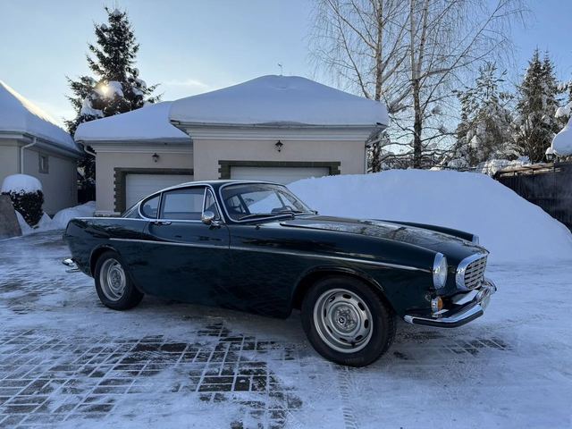 Volvo P1800, 1967 — Москва
